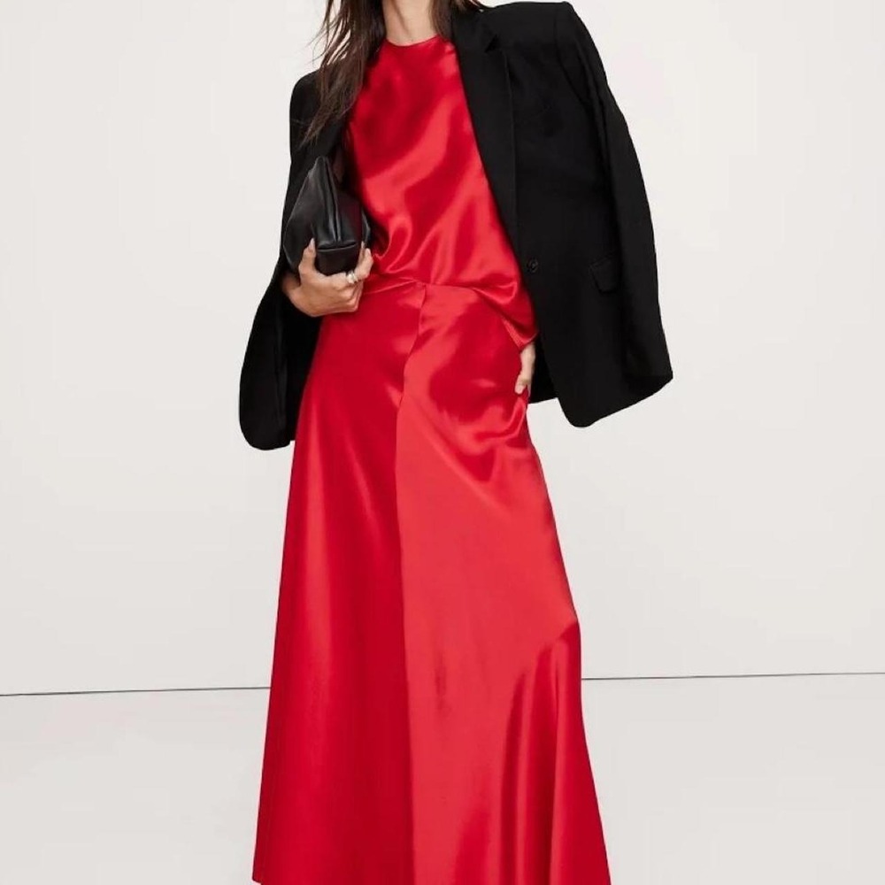 Banana Republic Bias Cut Silk Midi Skirt Red XL Quiet Luxury French Girl Holiday